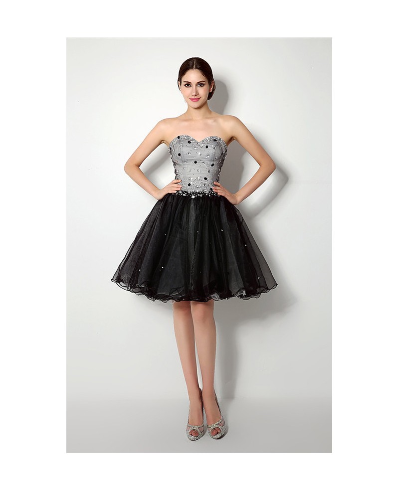 Short Sweetheart Knee-length Prom Dress