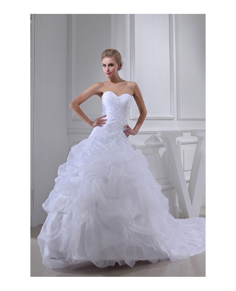 Classic Sweetheart Ballgown Cascading Ruffles Wedding Dress Train Length