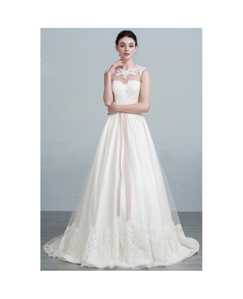 Feminine A-Line Scoop Neck Sweep Train Tulle Wedding Dress With Appliques Lace
